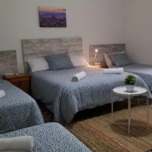 2* Guest house Break In Gothic Hostal