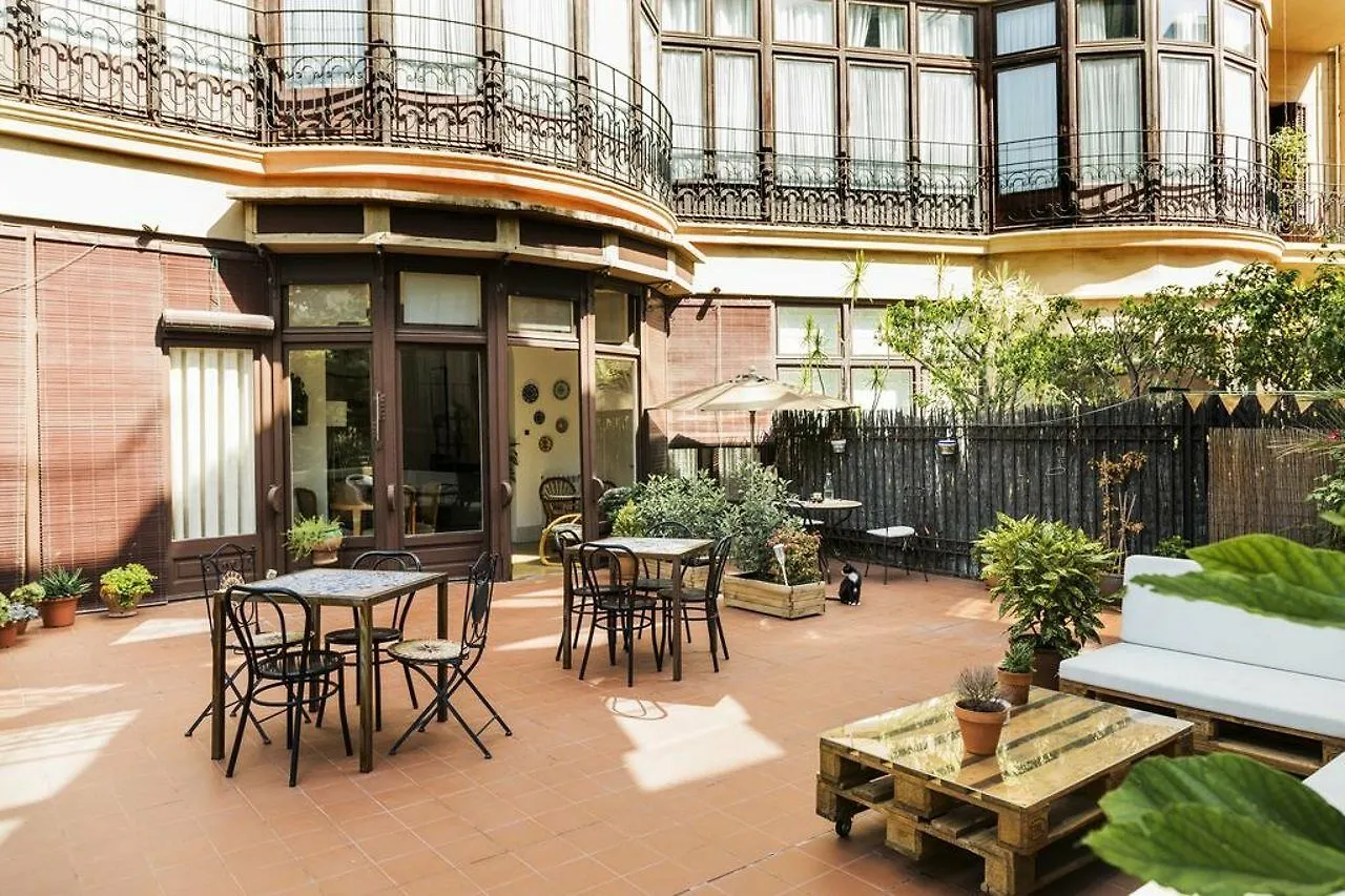 バルセロナ ラ カーサ グラン B＆B Bed & Breakfast スペイン