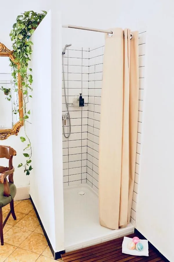 バルセロナ ラ カーサ グラン B＆B Bed & Breakfast スペイン